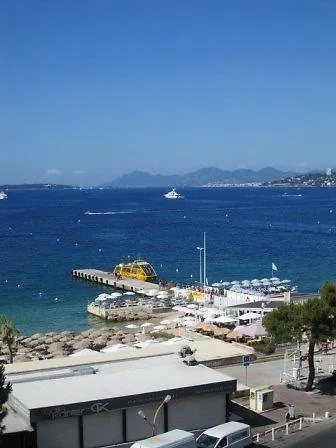 Apartament France Hoteliere